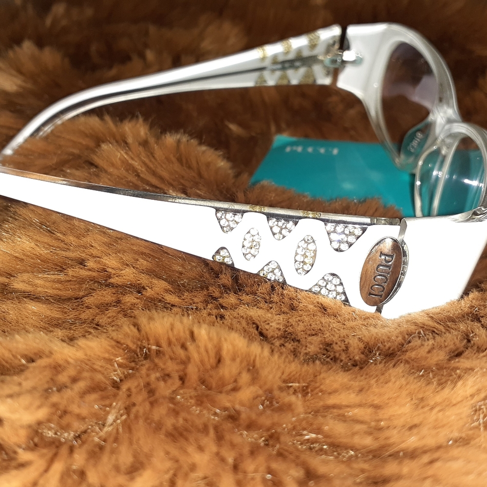 Eyeglass frames - Picture 2 of 4